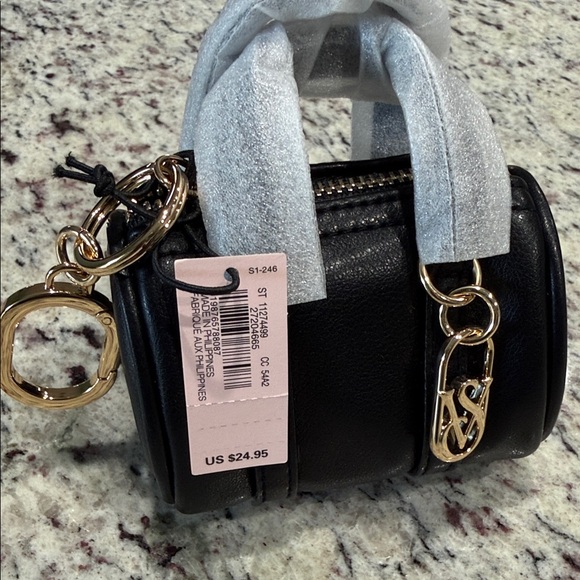 Victoria's Secret Black and Gold Key Holder - Picture 7 of 10